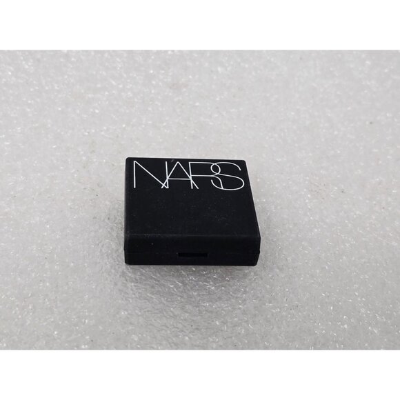 Nars Behave Blush Powder Compact 0.04 Oz Travel Size Makeup - Picture 2 of 3